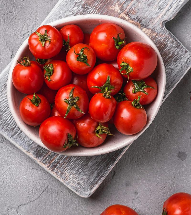 Tomato - (Local)